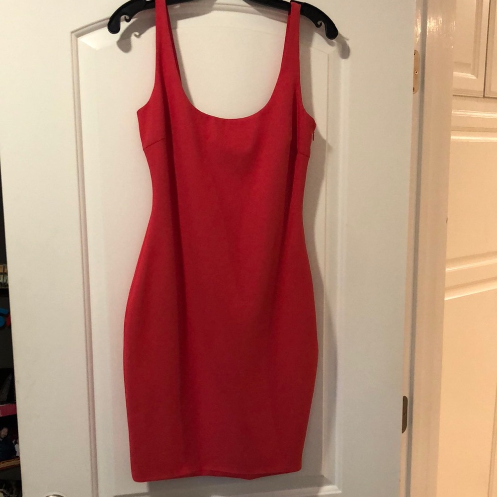 NWT Elizabeth & James Torrance Dress Size 8